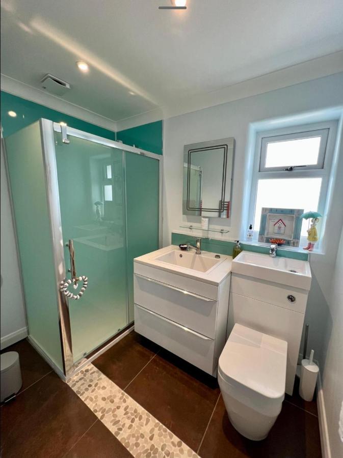 Seaspot Is A 1 Bed Annex Ground Floor Apartment At Stunning Broadsands Beach Nr Brixham! 彻斯顿费斯 外观 照片