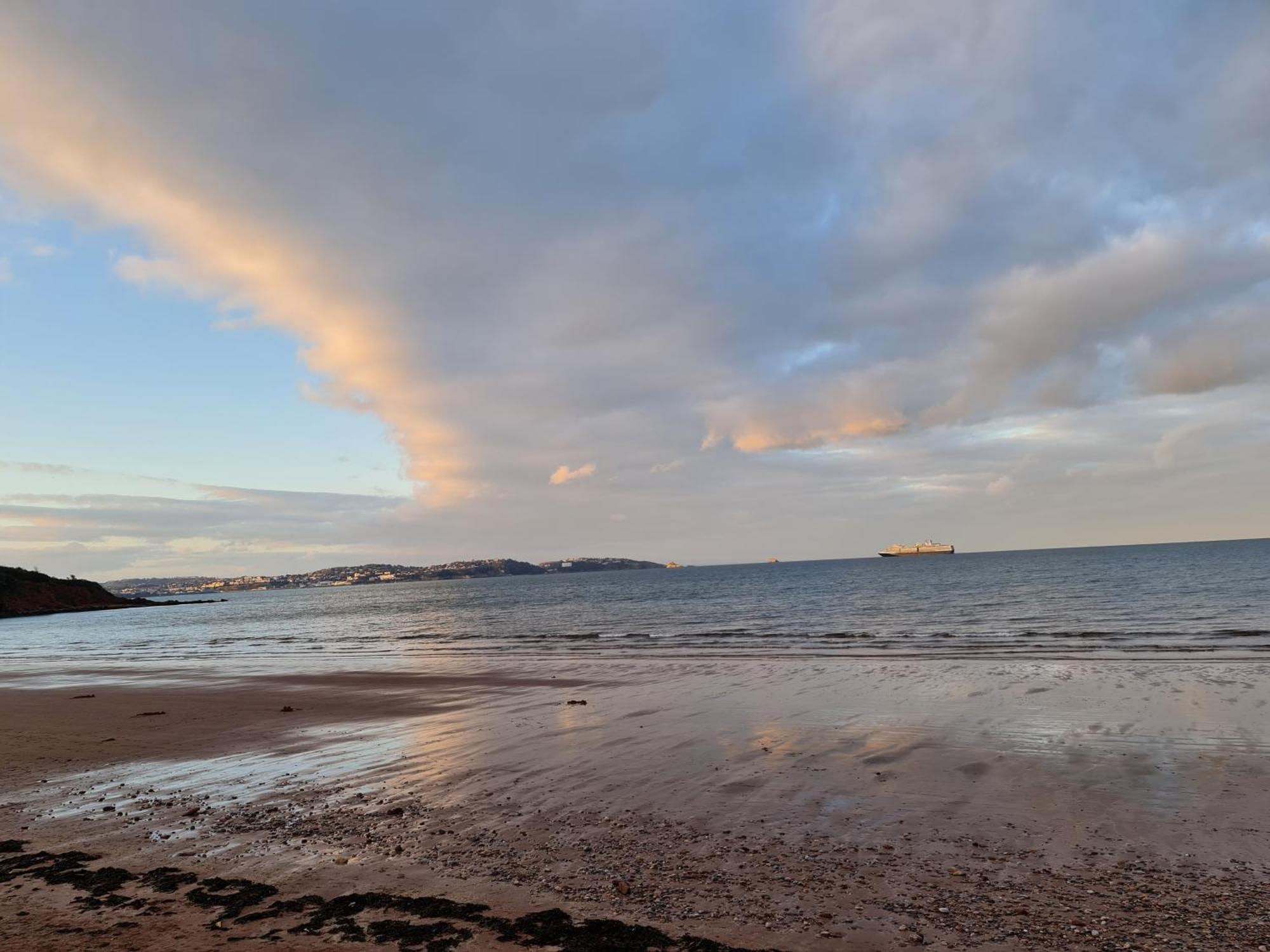 Seaspot Is A 1 Bed Annex Ground Floor Apartment At Stunning Broadsands Beach Nr Brixham! 彻斯顿费斯 外观 照片